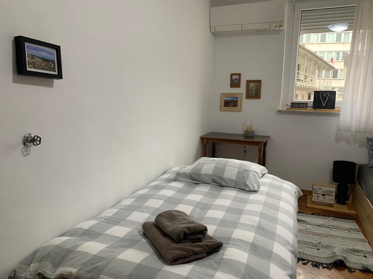 New Episode - Apartment With Private Parking ลูบลิยานา ภายนอก รูปภาพ